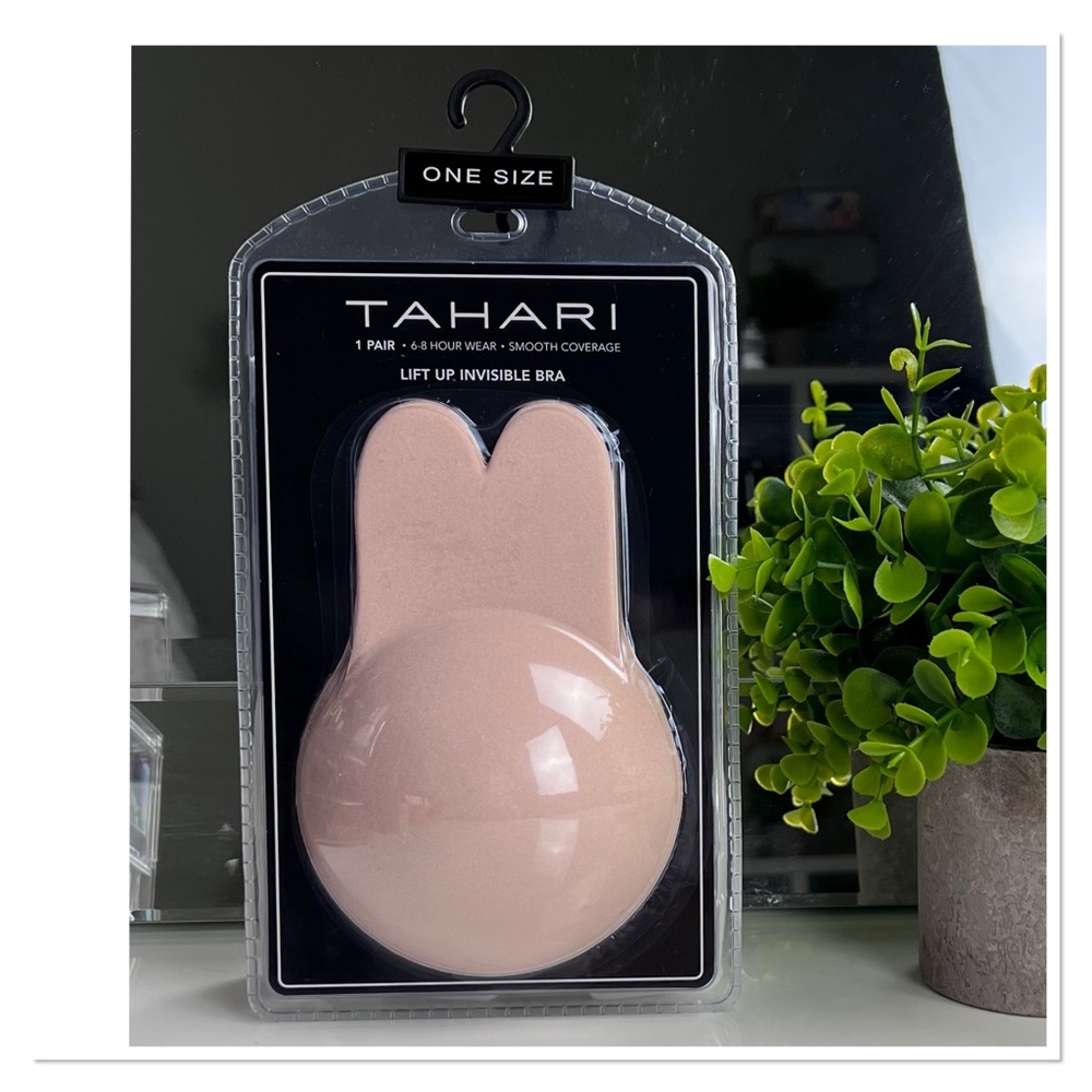 TAHARI Lift Up Reusable Invisible Bra NEW
